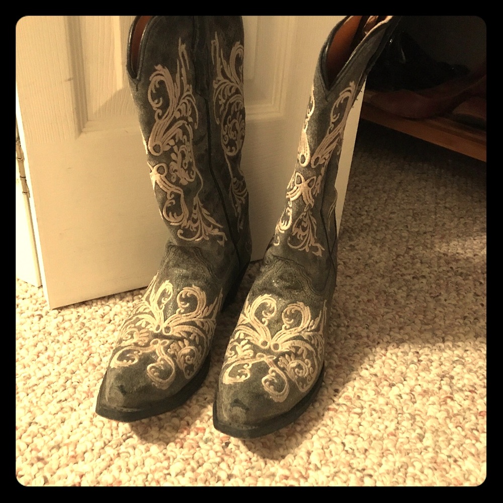 Corral cowgirl boots